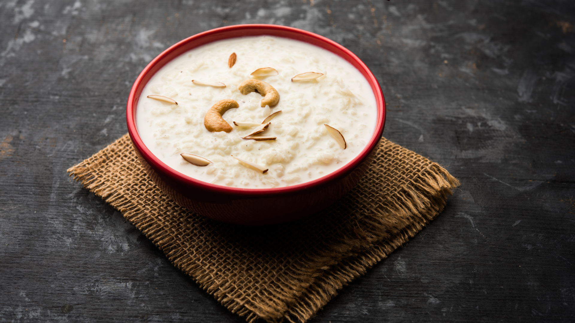 Gurr Ki Kheer (Jaggery Rice Pudding)