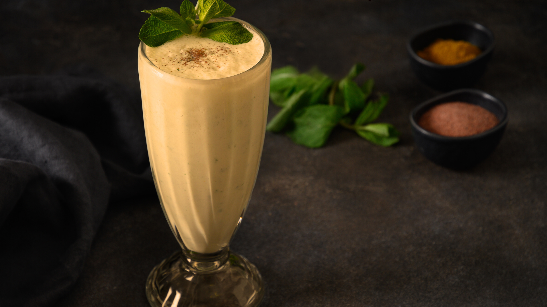 Desi Shakkar Lassi – Canezo